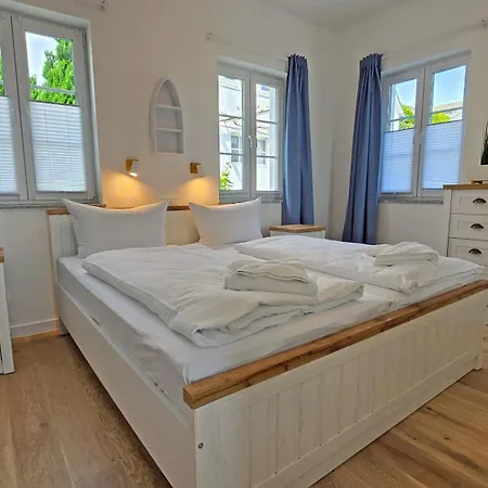 ヴィラ Kuestenperle, Meerblick-appartements ザスニッツ